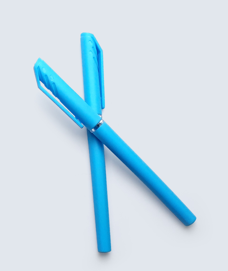 Blue Plastic Ball Pen with Cap